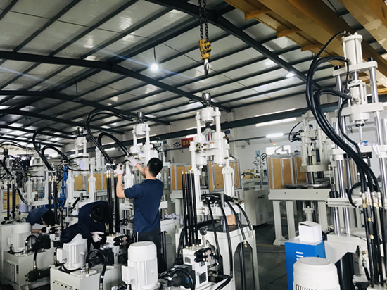 standard injection molding machine