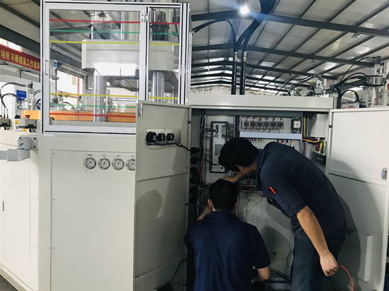 standard injection molding machine